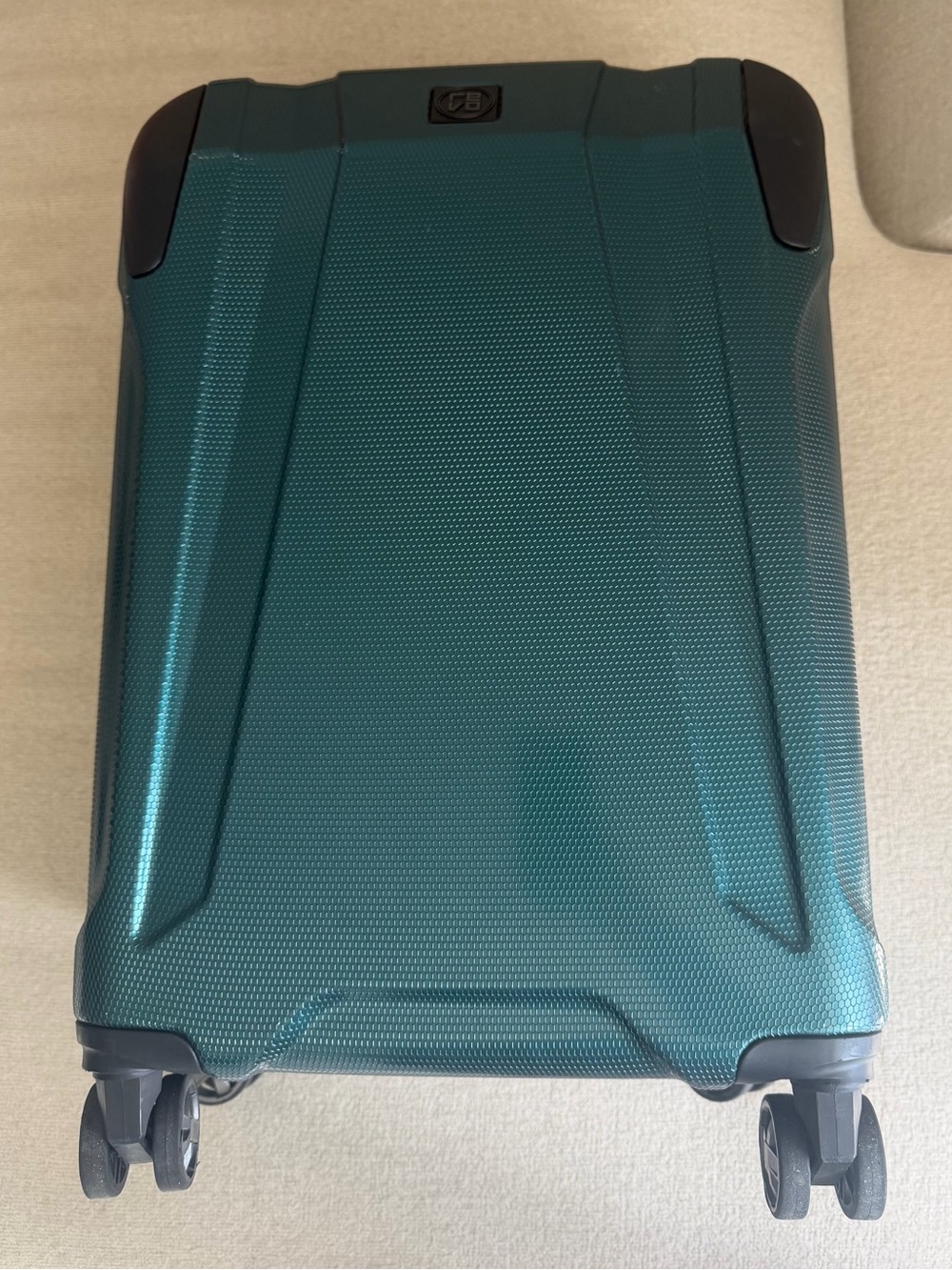 Dark Green Hard Shell Carry-On Spinner Luggage